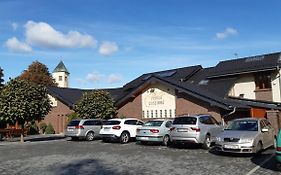 Restauracja i Noclegi Pod Kasztanami